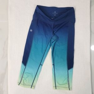 Athleta SZ XXS Crop Leggings